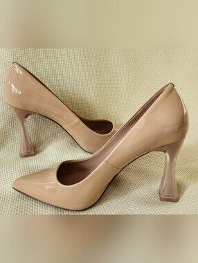 Vince Camuto Slaytia Nude Patent Pumps Clear Flare Heel NWOB Sz9 Fits 8 8.5 READ